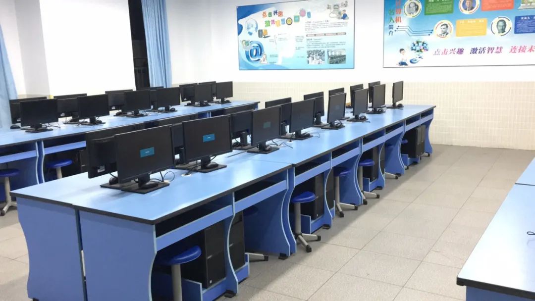 华立中英文学校是不是贵族学校,华立中英文学校升学