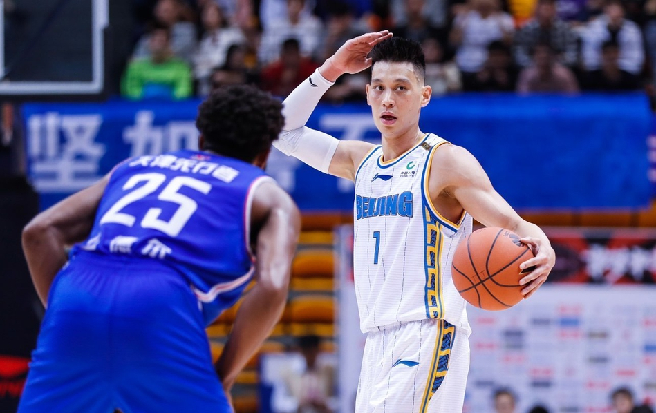 林书豪最新首秀,林书豪首秀拿下9分路人视角