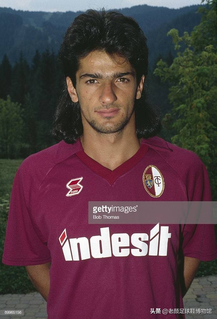 世界第一身价给世界杯金靴带绿帽，遭现世报，米兰千万美元打水漂