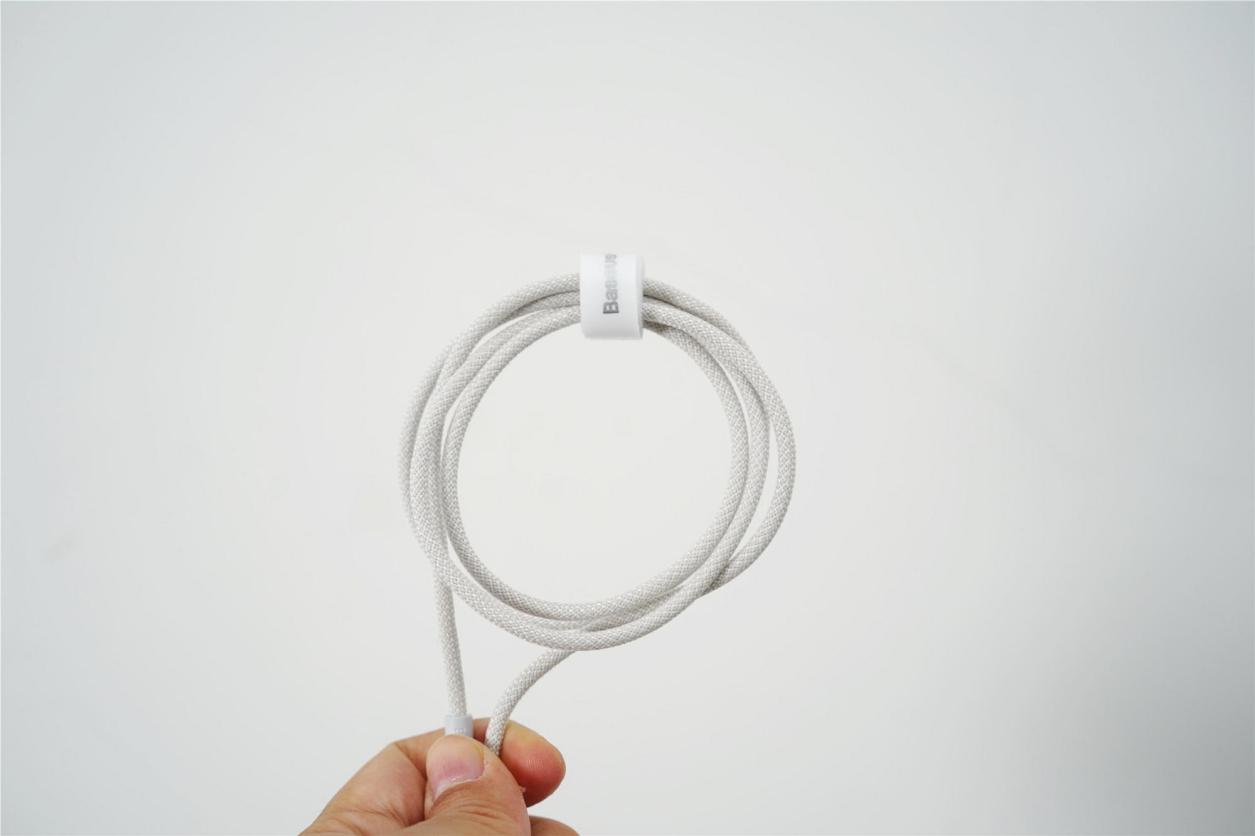 倍思苹果快充哪个系列好,倍思超级硅20w快充和氮化镓