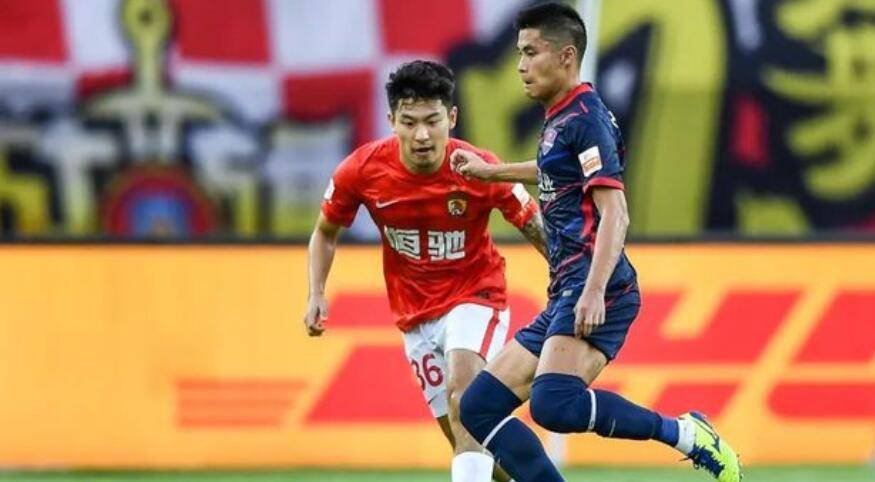 中超广州队不敌泰山,广州队1-1重庆