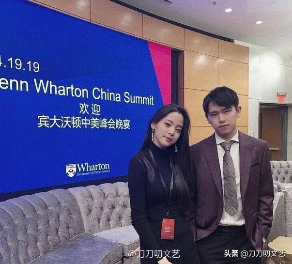 张柏芝给谢霆锋送礼物,陈飞宇送张柏芝的项链是什么