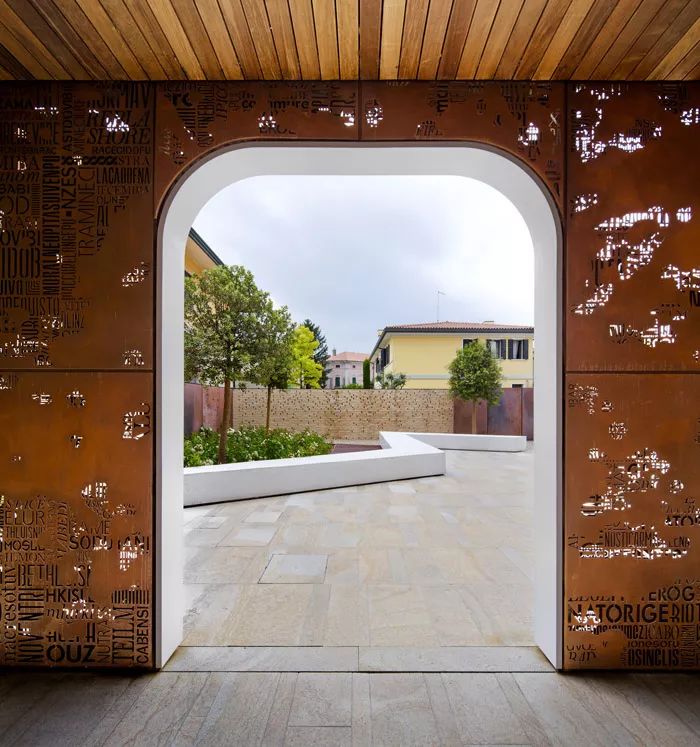 什么是耐候钢价格多少,什么是耐候钢