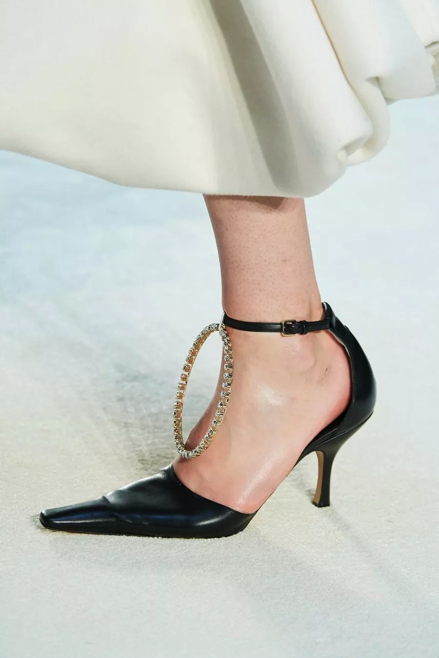 2019伦敦时装周时髦的冬天穿搭,2020年伦敦时装周视频