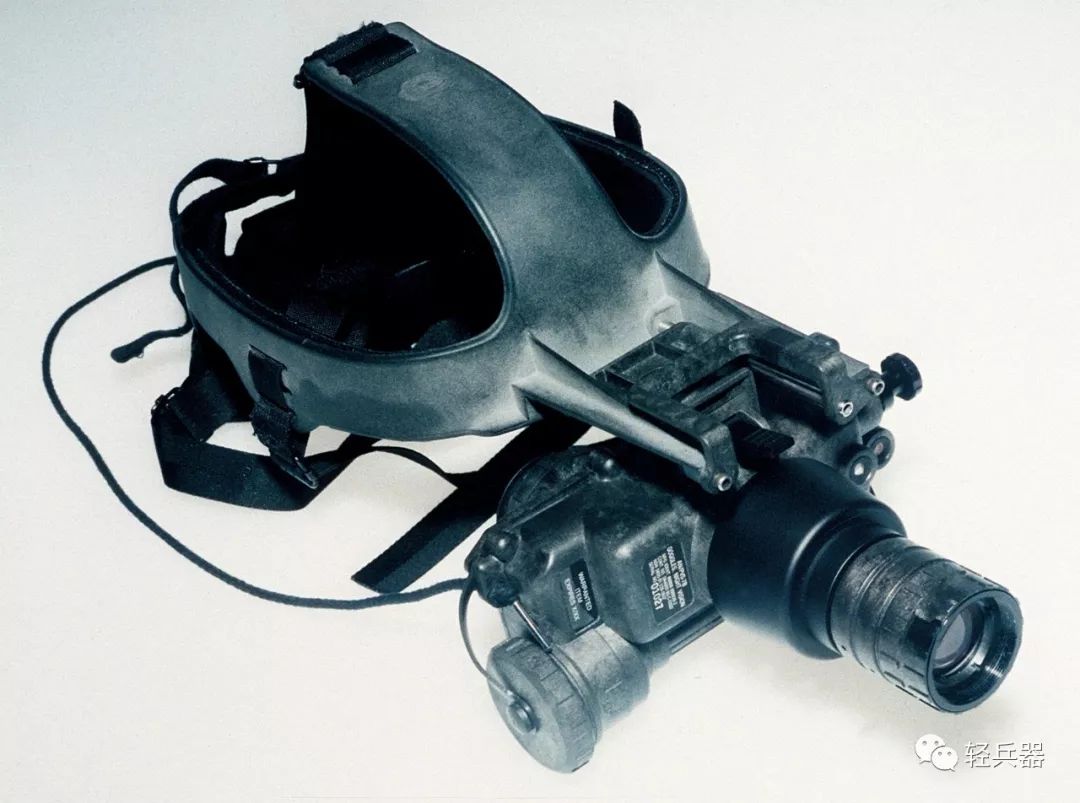 微光增强夜视仪,微光夜视增强器