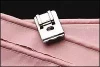 怎样用缝纫机压脚包布边,缝纫机各种压脚的用法