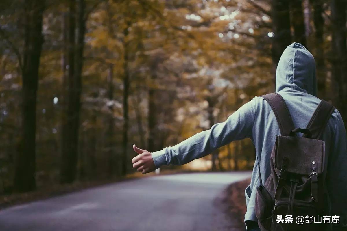 人到中年，不拼爹不拼娘，唯有“白手起家”，才能“杀出血路”