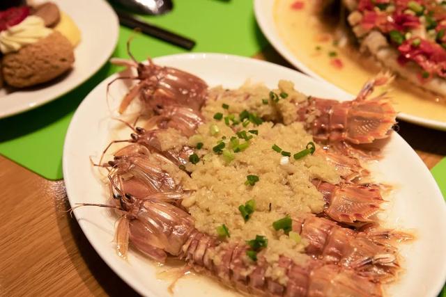 静安寺超星级香格里拉自助餐,上海香格里拉自助餐特价团购