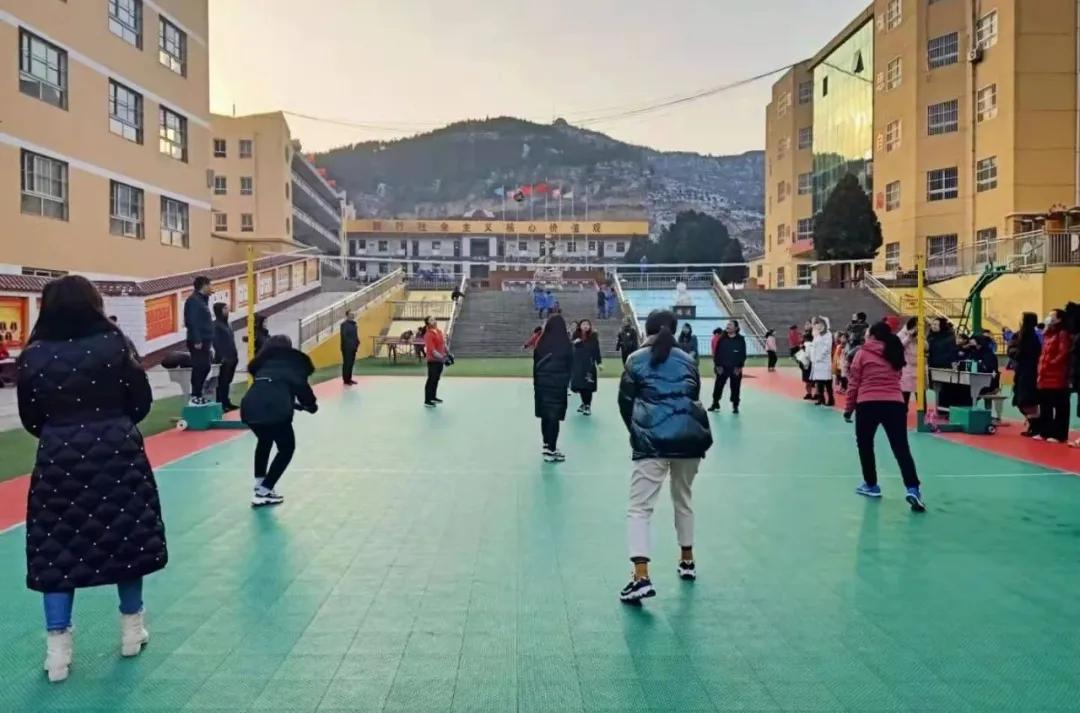 树魂立根务实前行延川县城关小学2020——2021学年度第一学期工作总结