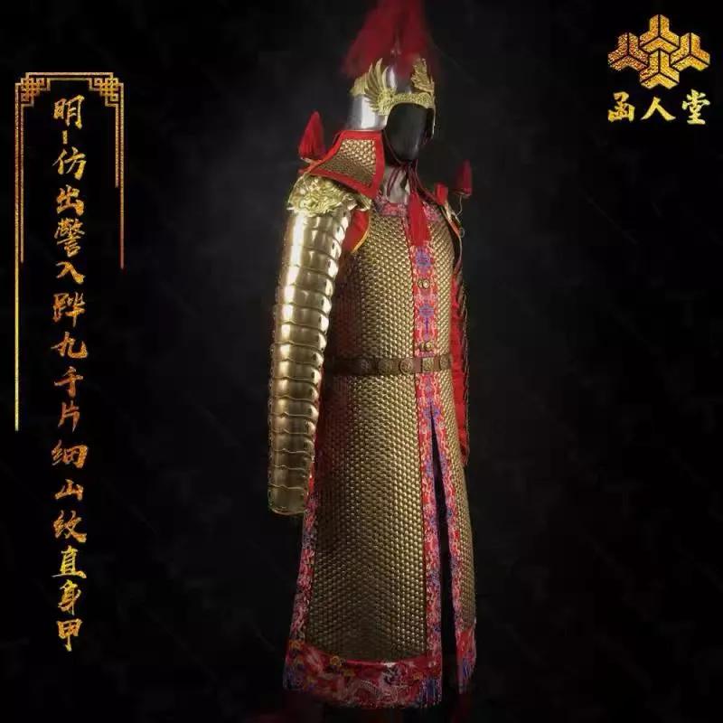 70后上海男人“不务正业”，被老婆骂还帮人搞盔甲，最贵一套15万