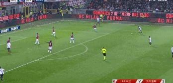 伊瓜因怒吼c罗,伊瓜因红牌怒吼c罗