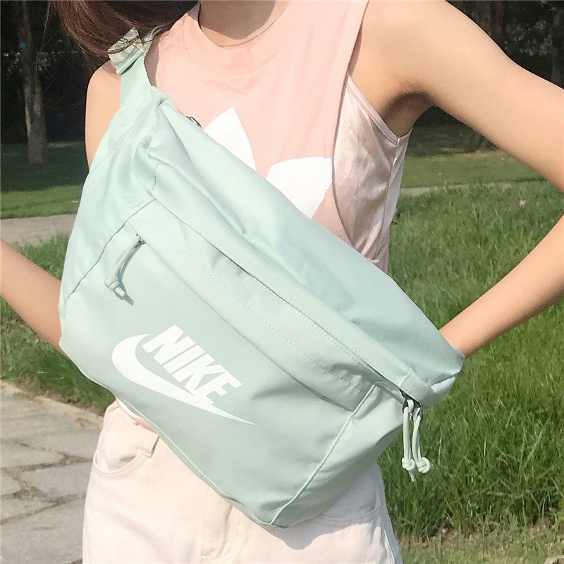 十款值得买的真皮手拿包,进口尼龙包品牌排行榜