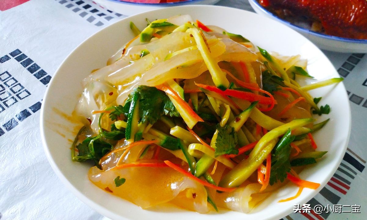 东北大拉皮凉拌做法减脂,东北大拉皮在家拌