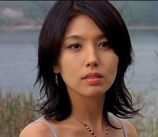 韩国娱乐圈*规则潜**曝光：被富豪玩弄，被迫演情色片，25岁自杀身亡