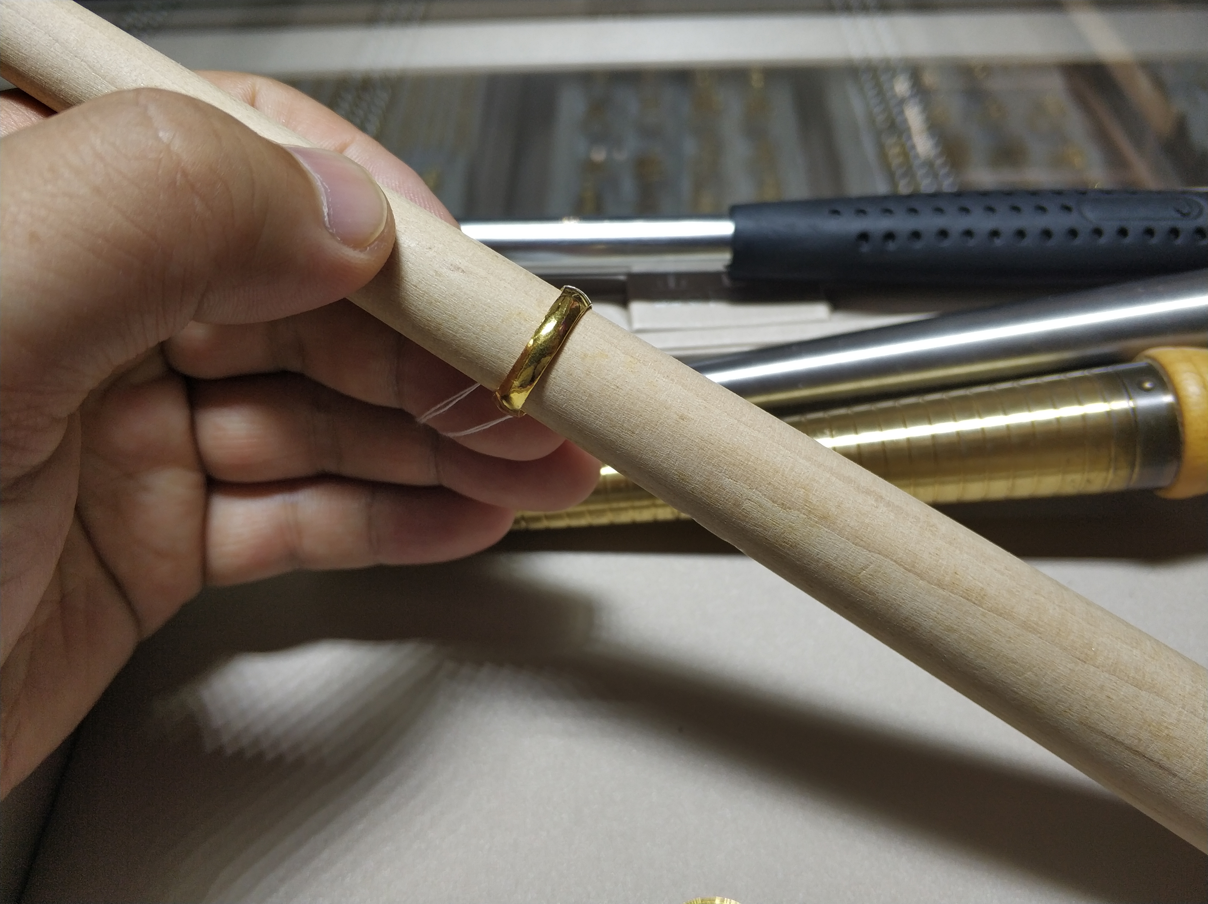 钻戒可以改项链吗,18k钻石戒指改圈影响钻戒吗