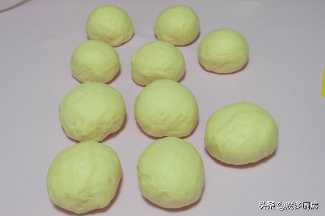 如何在家做低糖又好吃的吐司面包,低糖低卡零脂肪的面包低筋面粉