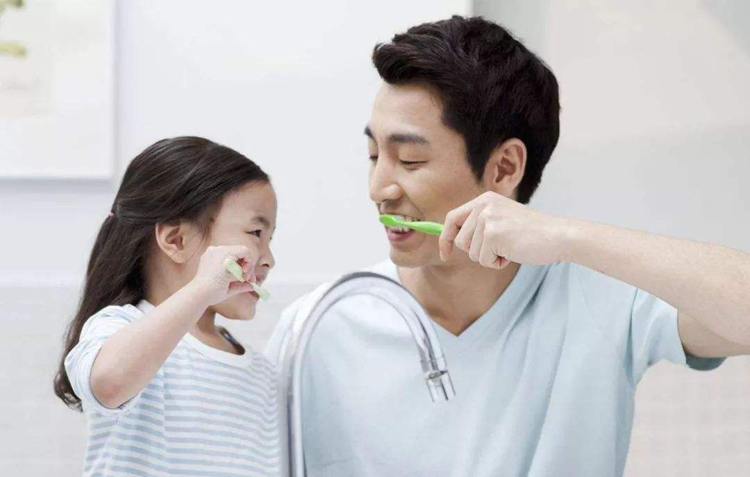 儿童牙缝大导致塞牙缝处理方法,孩子牙缝宽怎么去弄