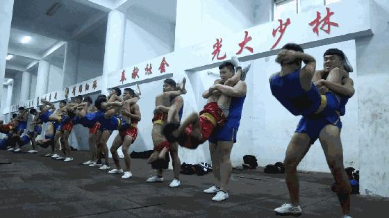 散打躲闪的动作要领及训练方法,武术散打训练计划