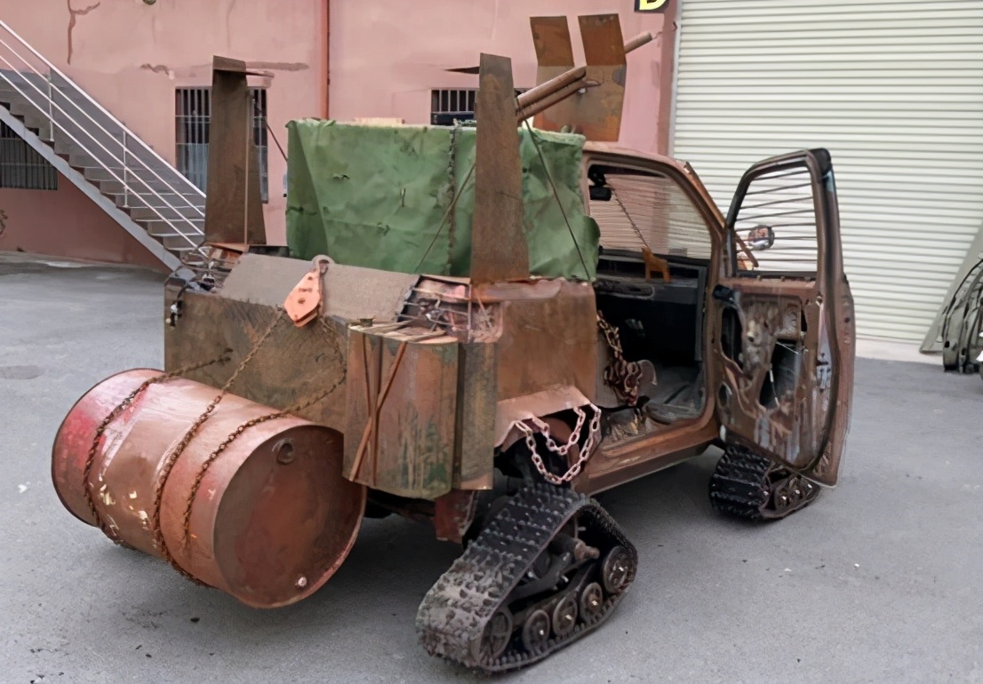 BALANCE参加“寻找五菱潮装人”打造废土风格“末日板牙”