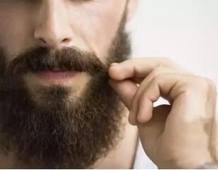 有毛囊炎的男生用什么剃须刀,毛囊炎感染了涂药膏有用吗