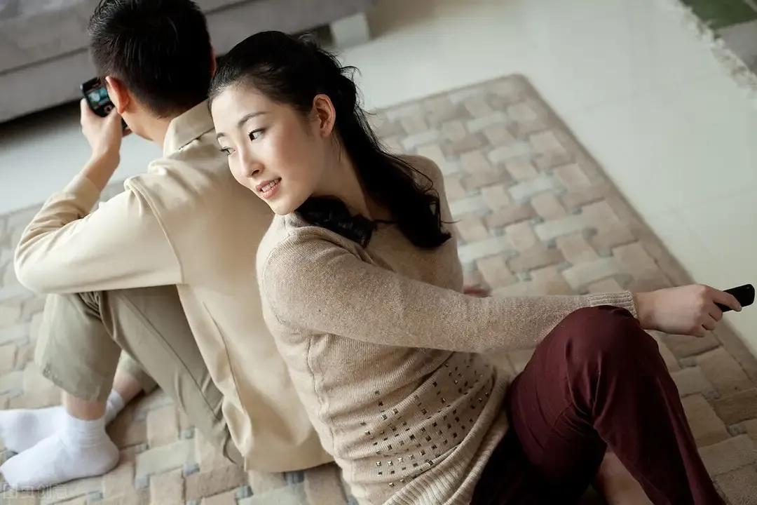 丈夫嫌弃妻子不够温柔,为什么老公总是嫌弃妻子