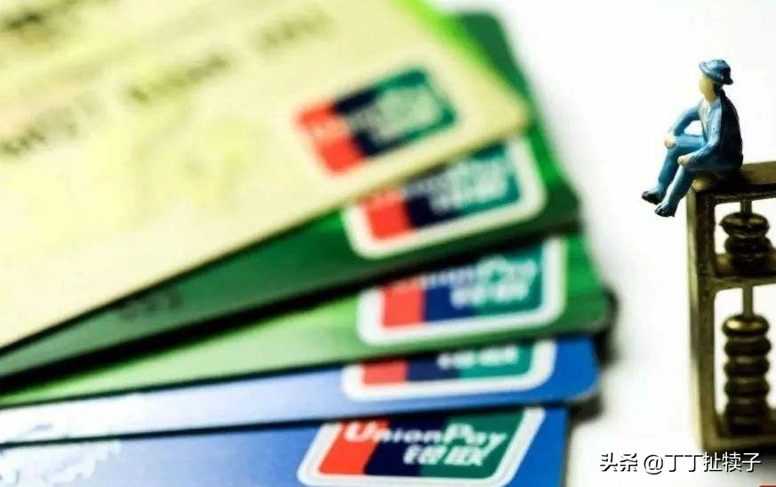 手机包括了哪些物品的功能,手机由几大部分组成