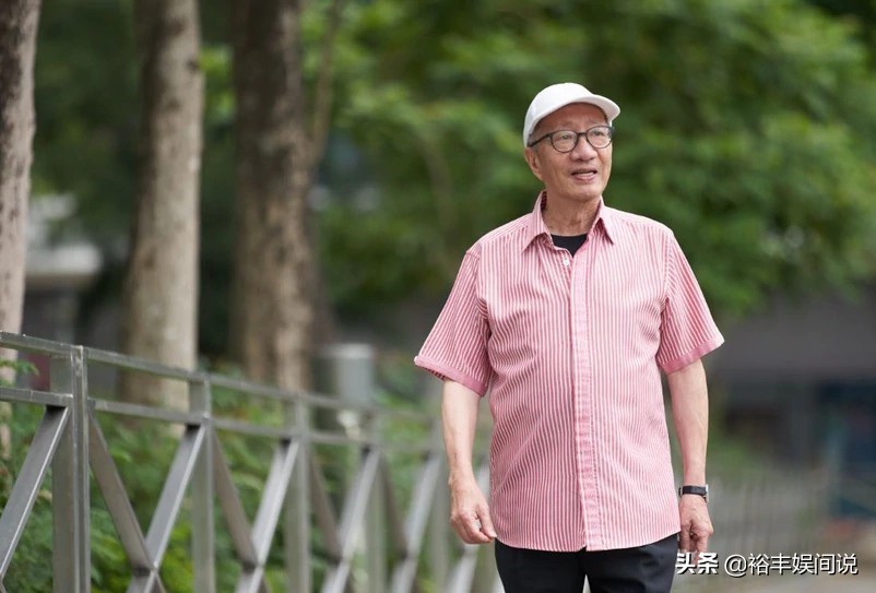 92岁姜子牙近照,姜子牙扮演者余子明专访