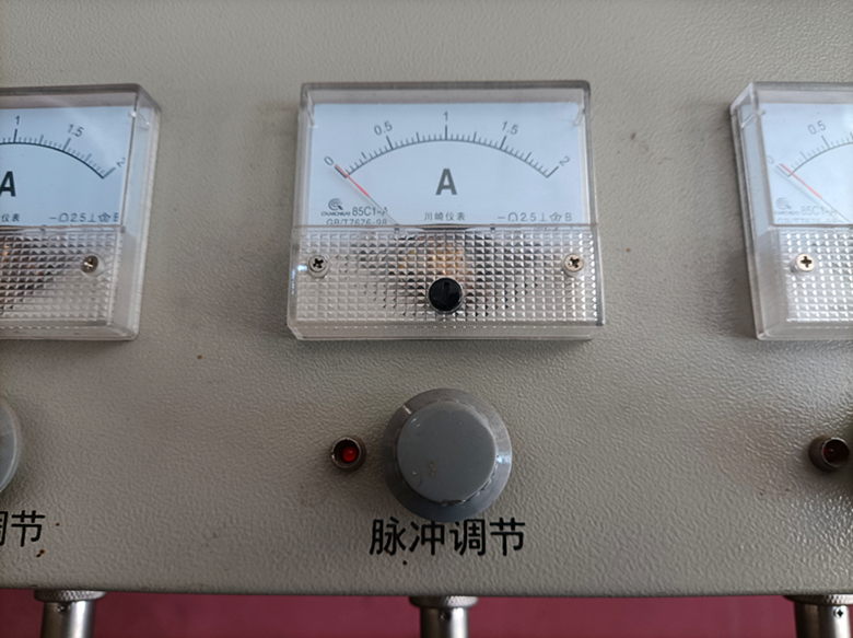 脉冲充电器能修复电瓶吗,脉冲修复充电器真的可以修复电瓶