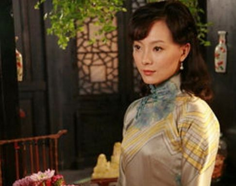 逼疯一个女人从缺钱开始,当一个女人熬过了缺钱缺爱