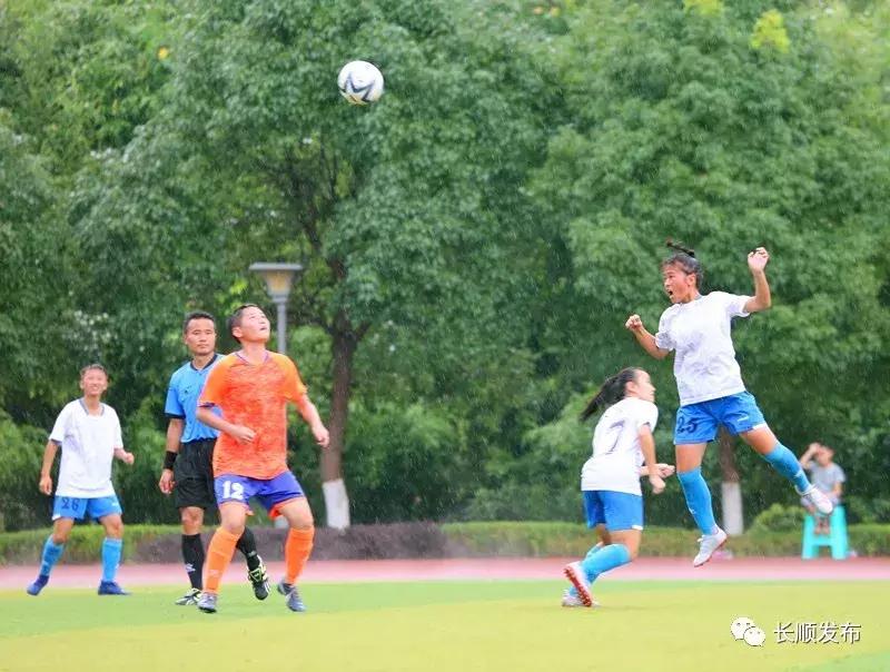 铿锵玫瑰精彩绽放自贡女足获亚军,铿锵玫瑰中国女足夺冠精彩视频