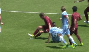 足球假摔训练视频,足球假摔教学手册