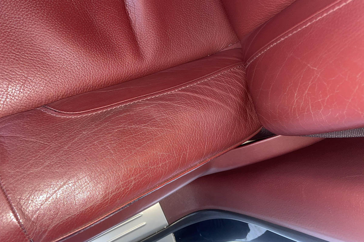 购买定制版劳斯莱斯过程 (劳斯莱斯车源套路)