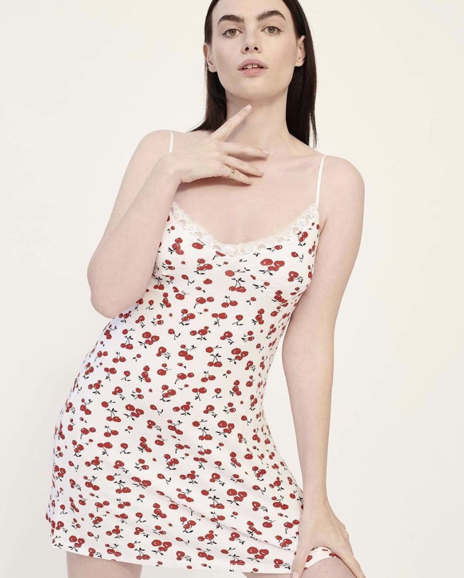 如果说夏天是水果味儿的，哈卷第一个赞成