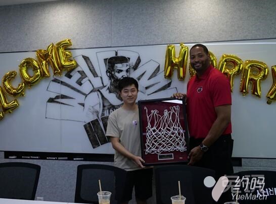 blg提前锁定常规赛第一,blg锁定季后赛怎么回事