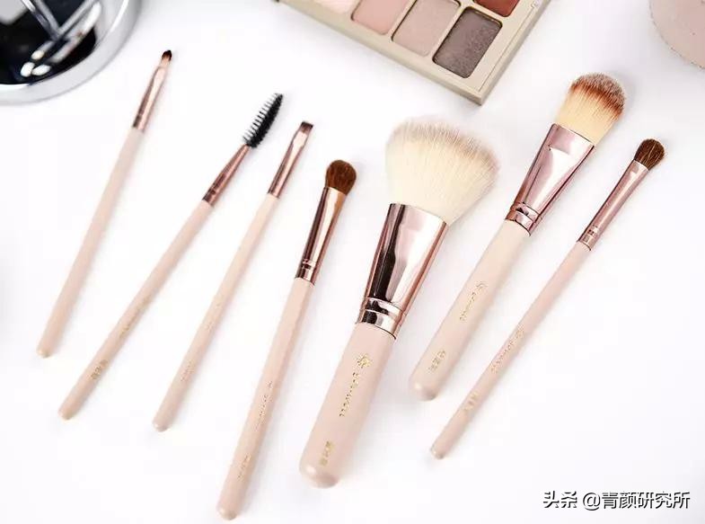 秘密！这8套化妆刷，可让你从素颜到女神