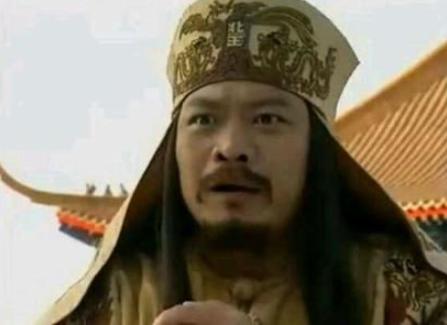 太平天国为什么会灭亡？胡乱册封，封了两千多个王，一万多丞相