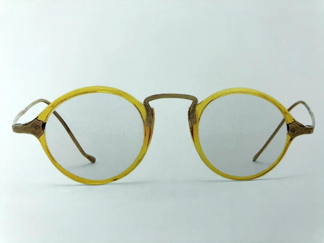 眼镜的百年发展史,一图看懂眼镜发展史