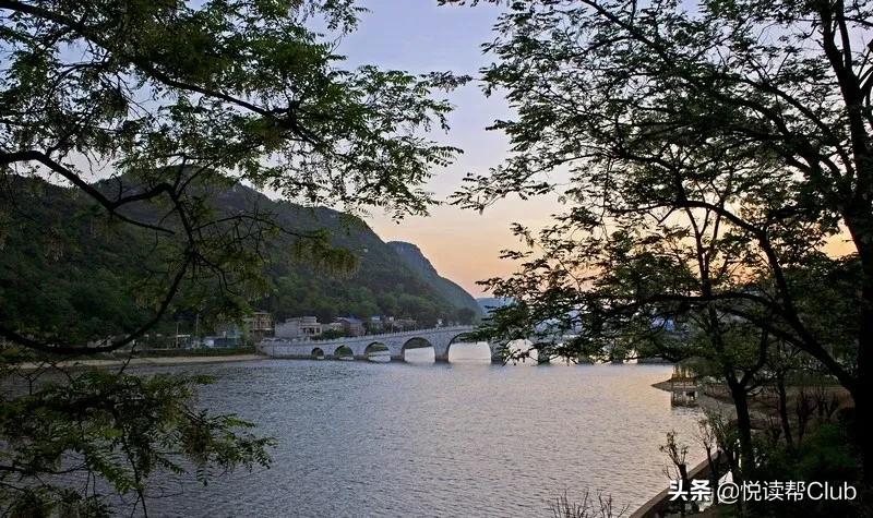 “贵州桥”被华春莹点赞后，安顺的这些桥纷纷“亮相”