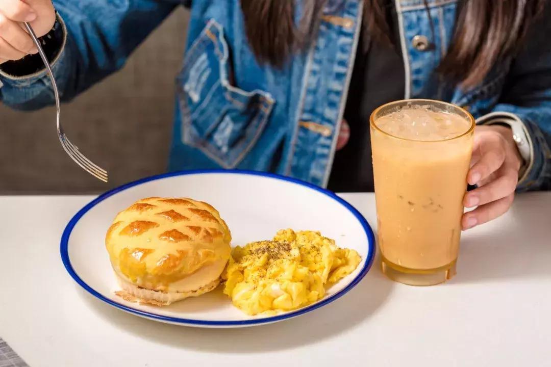 香港的正宗街头港式茶餐厅,香港的正宗港式茶餐厅