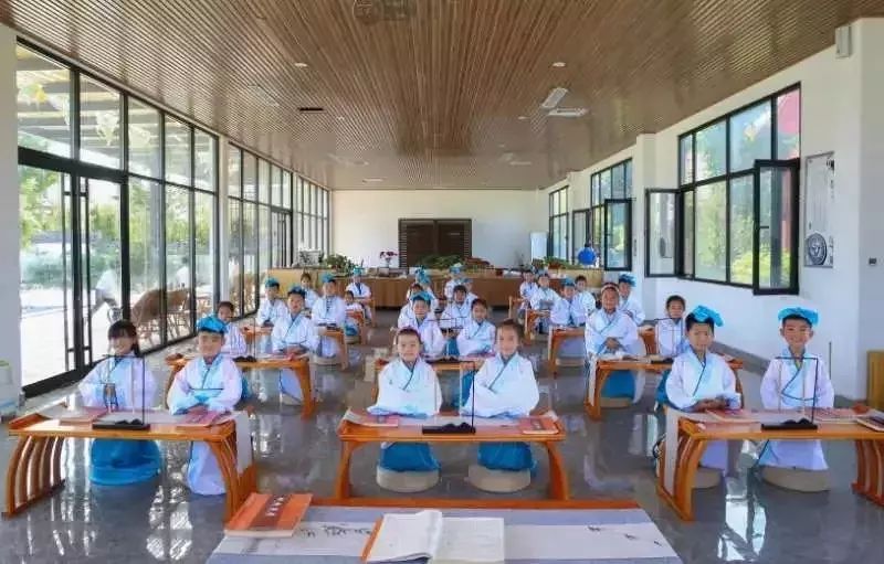 感恩等待，临朐揽翠湖温泉度假村4月4日全面复工营业！让我们共同重启美好春天！#唤醒好*光春**#