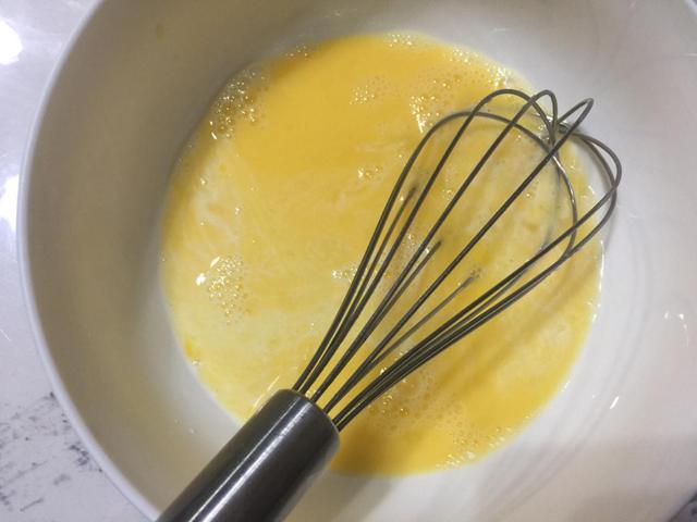 自己动手做蛋挞滑嫩酥脆美味可口,蛋挞的蛋液怎么做最好吃