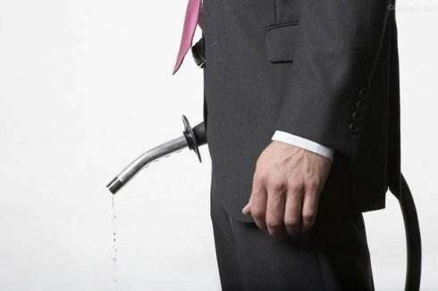 按什么穴位可以让男性更年轻,男人揉哪个穴位比较好