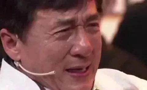 房祖名又惹事了，64岁的成龙心力憔悴，还被批判不是合格的父亲