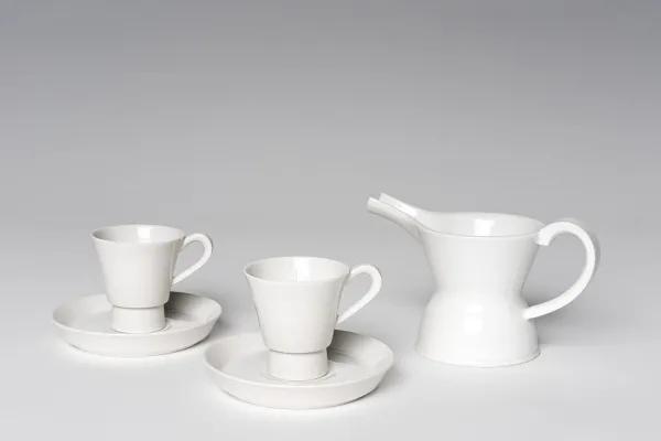 美体现在实用上：德国包豪斯和中国明代家具