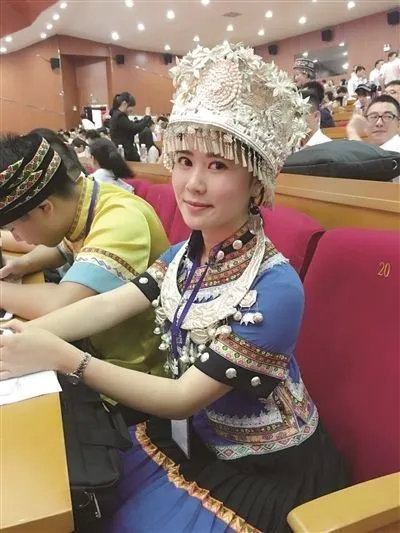 杨淑亭性格,杨淑亭的事迹