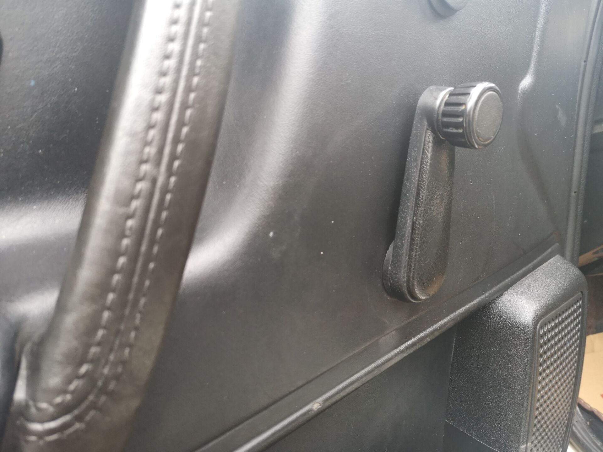 普桑后面字母什么意思,普桑的英文单词