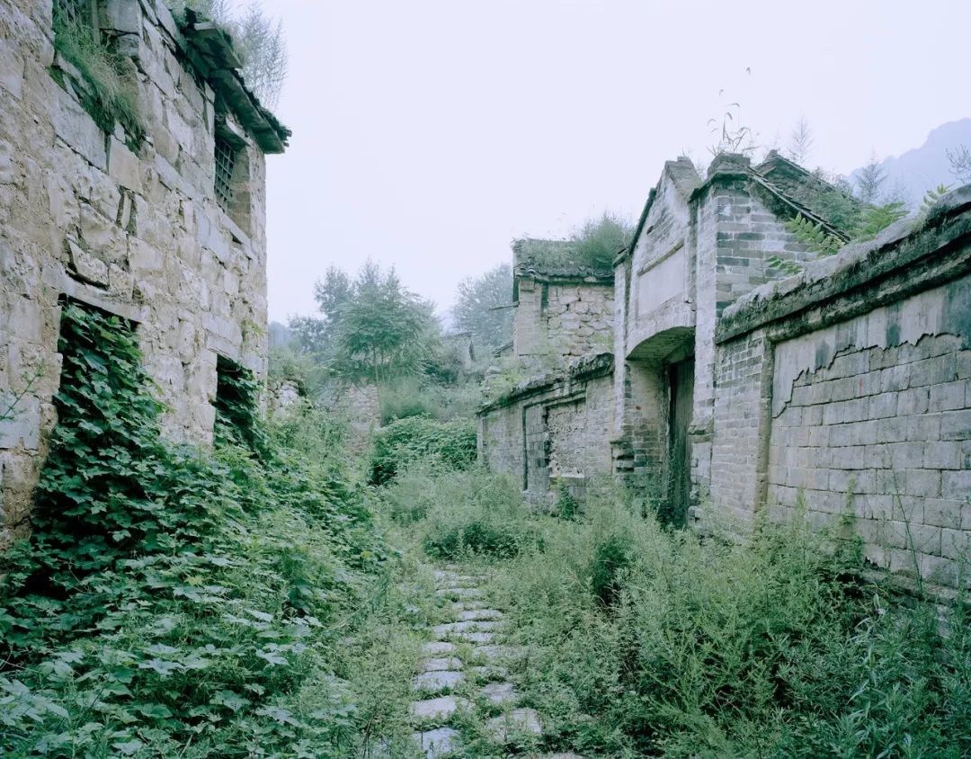 一个泉州小伙的中国荒村启示录