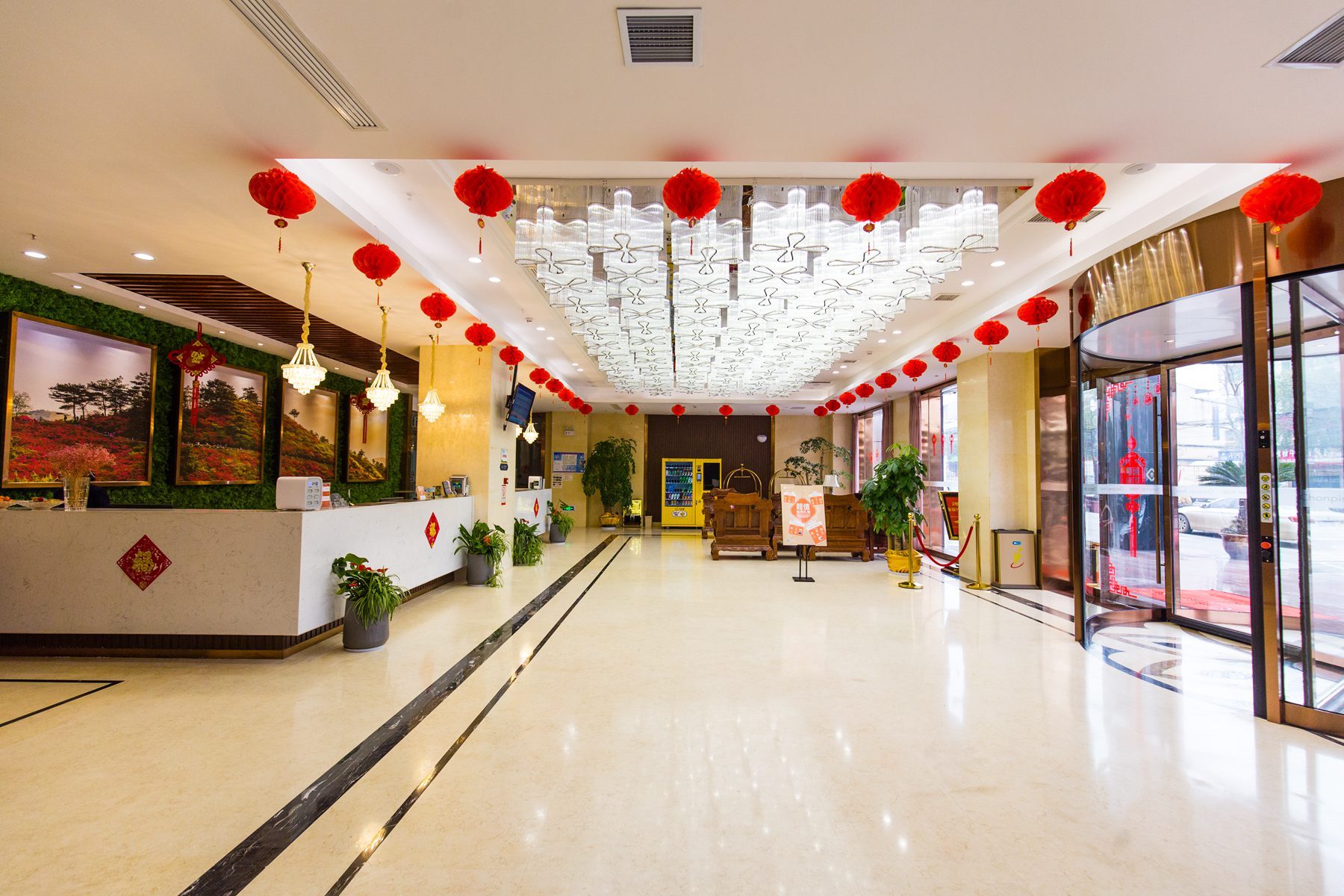 武汉哪里吃螃蟹风景最好,武汉人去青岛玩的地方