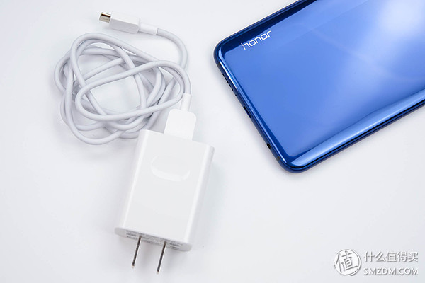 荣耀8xmax缺点和不足之处,荣耀8xmax上手体验不足