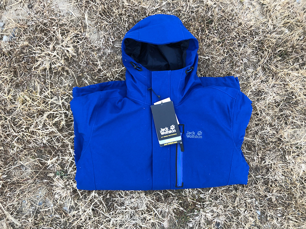 狼爪登雪山冲锋衣推荐,男士登山冲锋衣狼爪